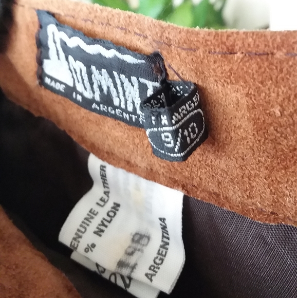 Vintage Chestnut Suede Skirt - Picture 5 of 7